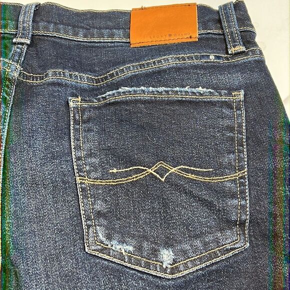 LUCKY Brand Sienna Slim Boyfriend Jean distressed stretch raw edge hem denim. - Picture 7 of 10